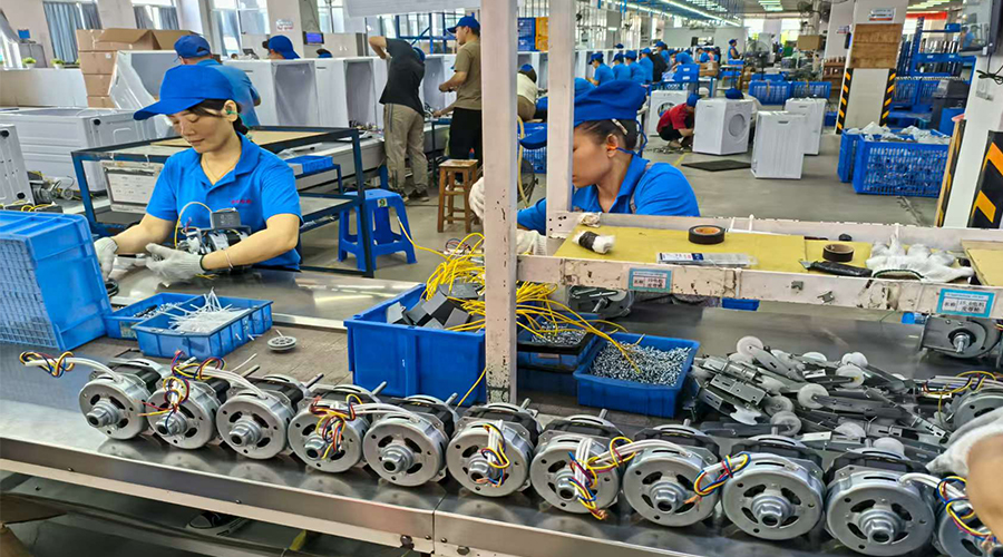 選擇靈活定制的合作伙伴，而非僅僅是制造商