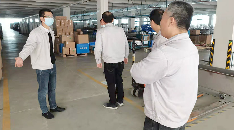 查隱患 防事故！金環(huán)電器領(lǐng)導(dǎo)開展節(jié)前安全檢查